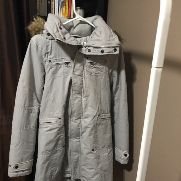 Women’s Winter Coatt/Jacket - Picture 3 of 3